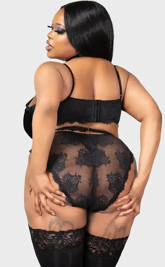 Affinity Bondage Bra [Plus Size]