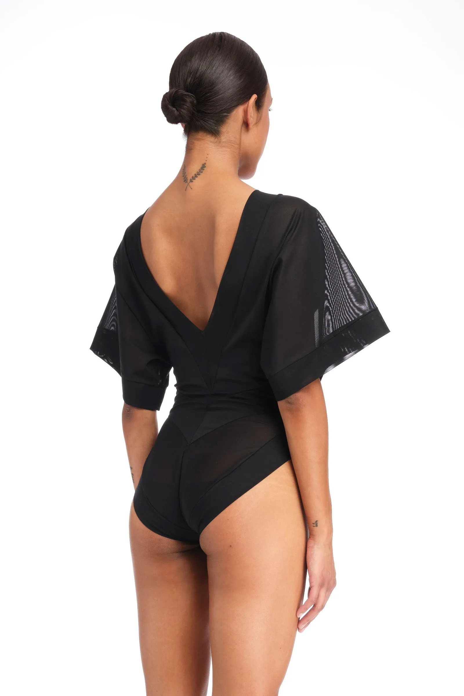 Chevron sheer body