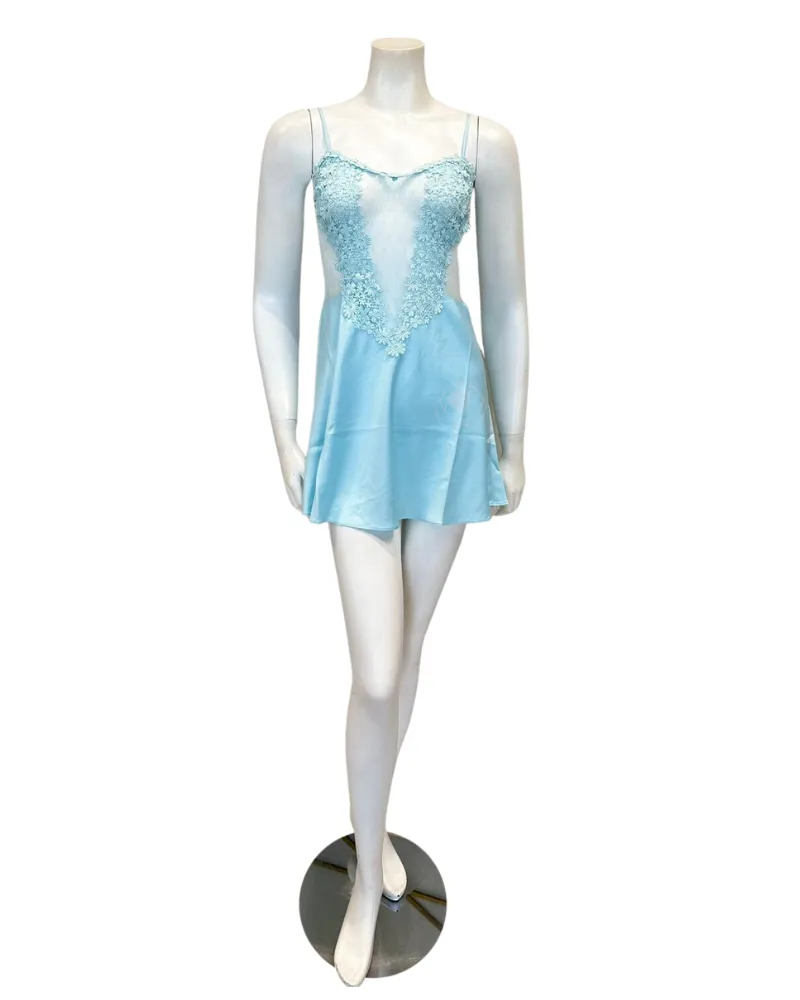 Flora Nikrooz Light Blue Showstopper Chemise & Robe Set