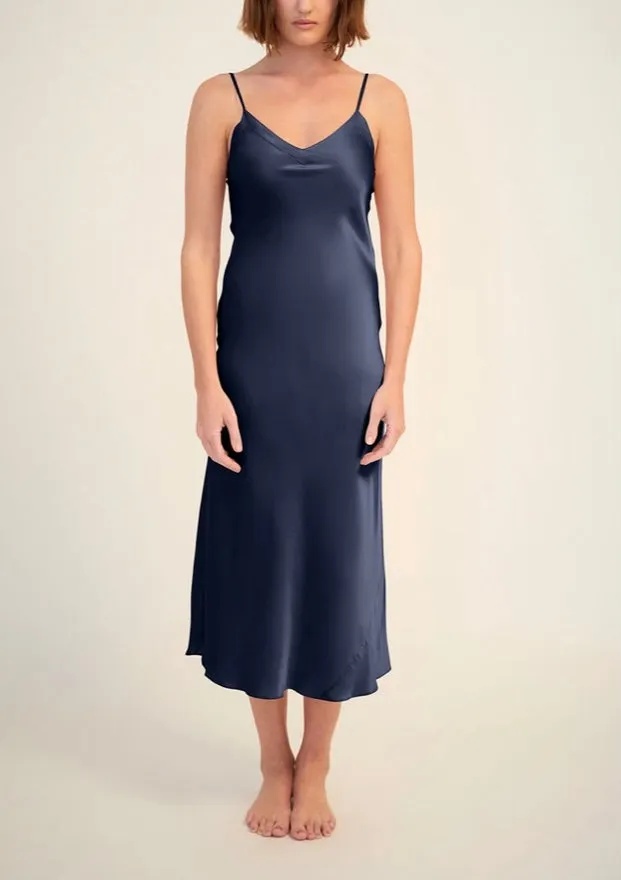GINIA Long Silk Chemise