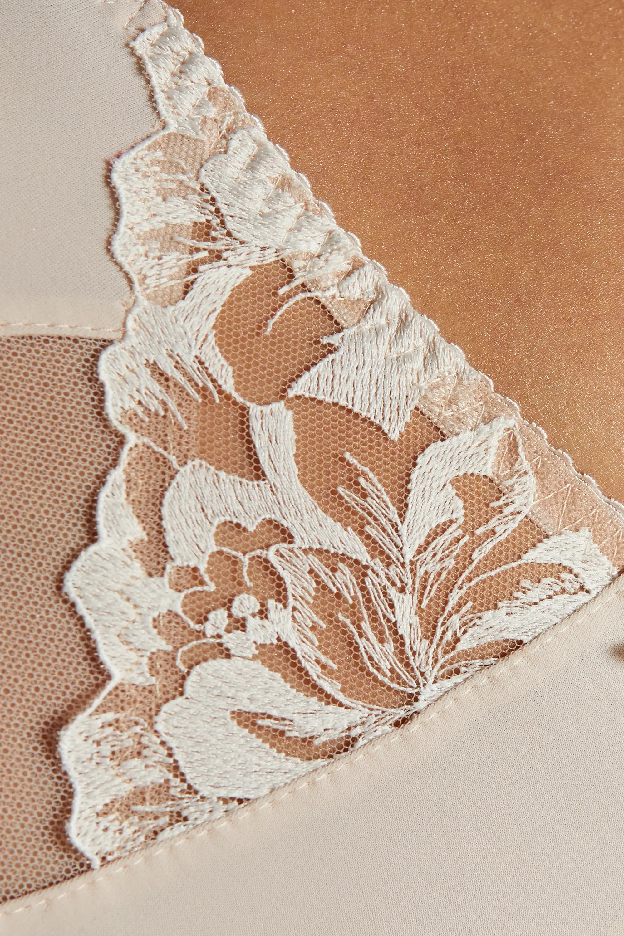High Waist Embroidred Brief Panty Gorteks Egerie