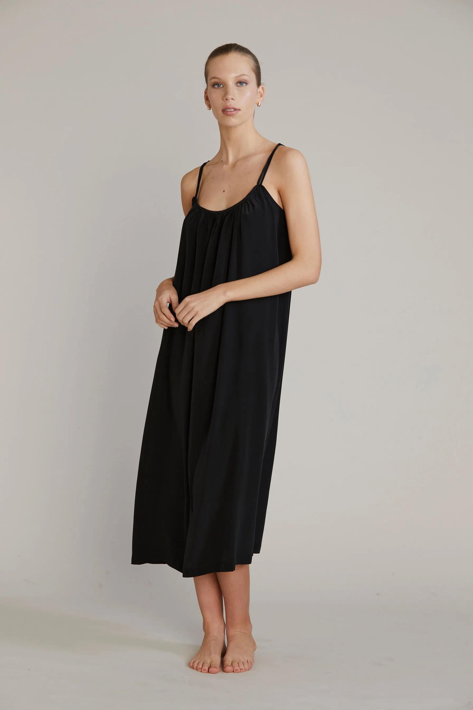 Victoria Silk Nightgown - Black