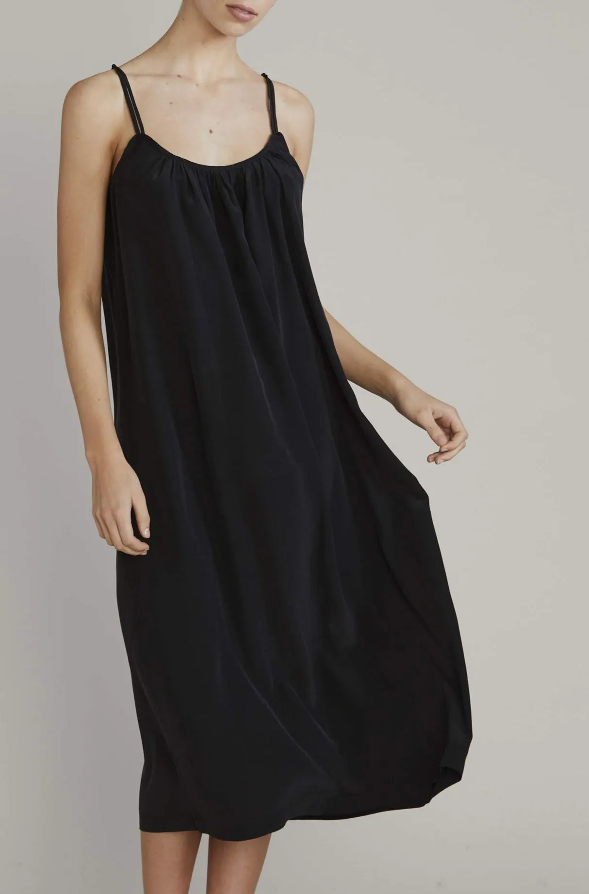 Victoria Silk Nightgown - Black