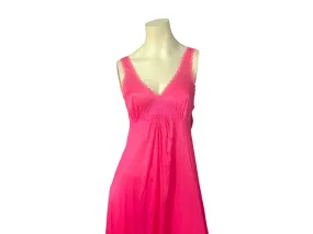 Vintage 70's deadstock Vassrette pink nightgown M