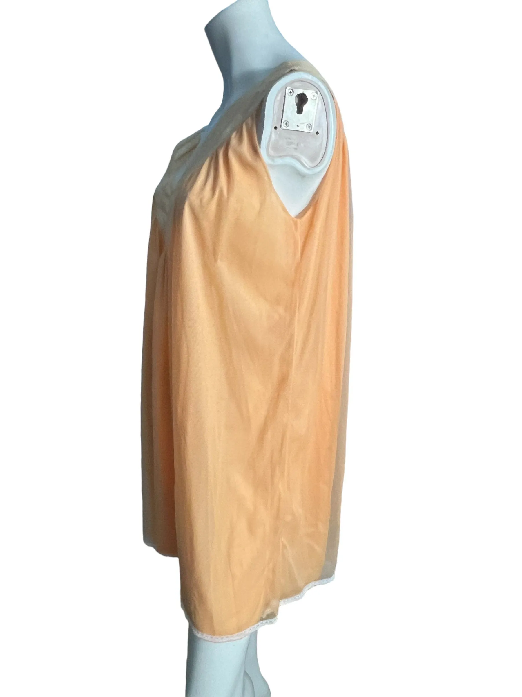 Vintage peach short nightgown M L