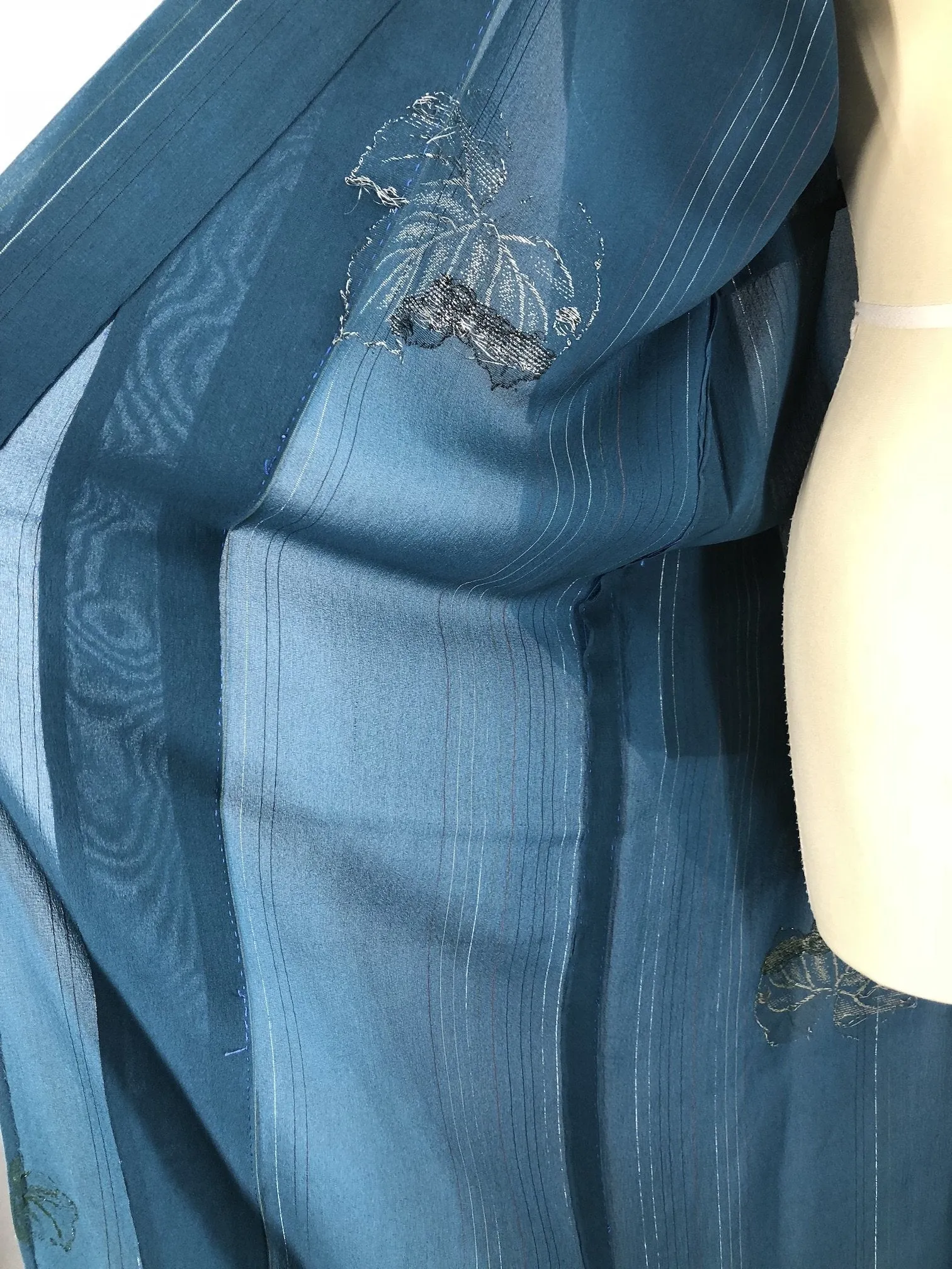 Vintage Silk Crepe Kimono Robe / Teal Blue Green with Silver & Gold Embroidery Leaves